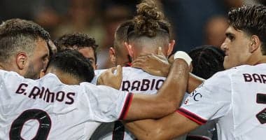 ميلان وفينيسيا.. مودريتش يقود تشكيل الفريق