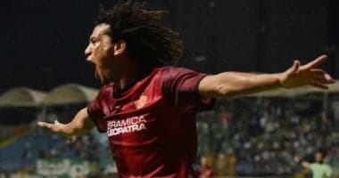 مروان عثمان يفوز بأفضل لاعب في اللقاء