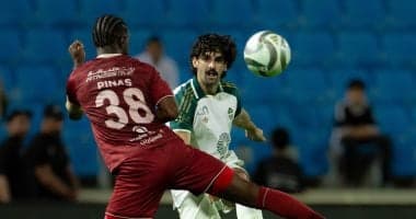 الأهلي يتلقى هزيمة بثلاثة أهداف في الدوري السعودي