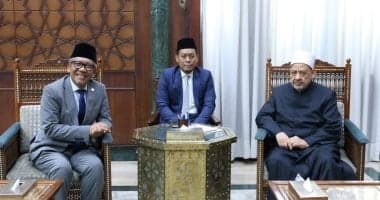 الأزهر يناقش تعزيز التعاون مع السفير الإندونيسي