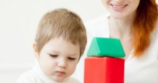 كيفية التعامل مع الطفل عند تركه للحضانة