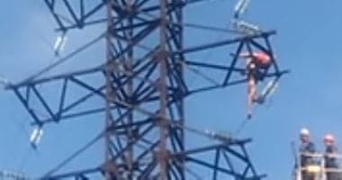 مهندس يتعرض لصعق كهربائي في قنا