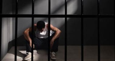 خطابات باسم النائب العام تؤدي إلى سجن محامٍ 15 عاما