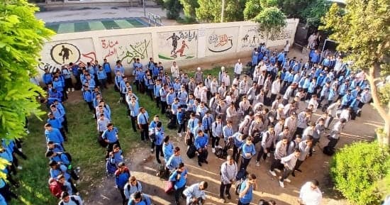 بداية العام الدراسي اليوم وتأكيد الانضباط