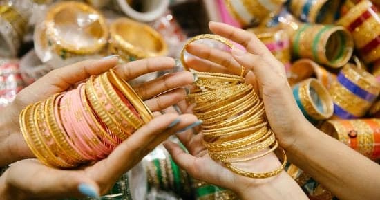 سعر الذهب عيار 21 اليوم 6120 جنيه