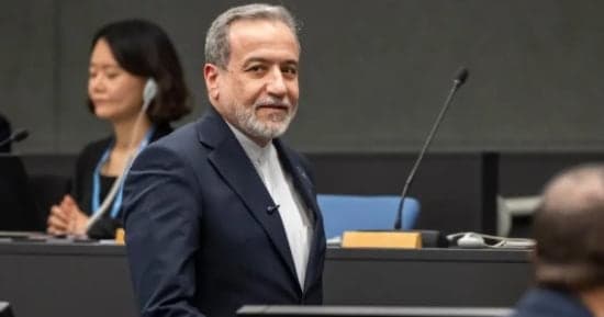 إيران تنتقد فرنسا على خطابها