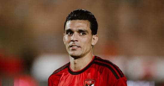 الأهلي يوضح إصابة أشرف بن شرقي وكريم الدبيس قبل مواجهة الزمالك