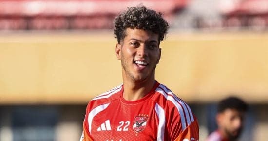 إمام عاشور يقود وسط الأهلي أمام الزمالك