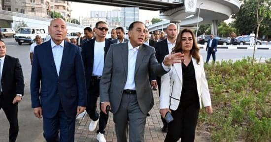 رئيس الوزراء يراجع مشروعات الزراعة في القاهرة