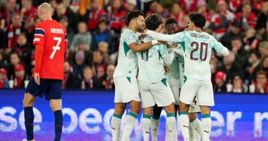 الدنمارك تتواجه مع البرتغال في دوري الأمم وخلاف حول رونالدو