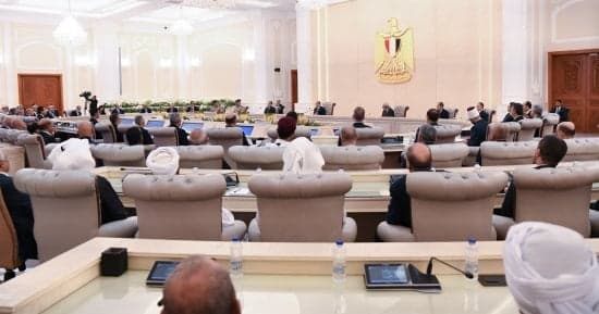 السيسى يشارك في اجتماع لضمان أمن مصر