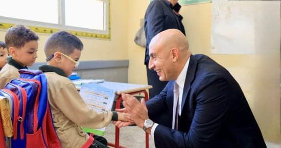 أولياء الأمور يعلقون على جهود التعليم بعد شهر من الدراسة