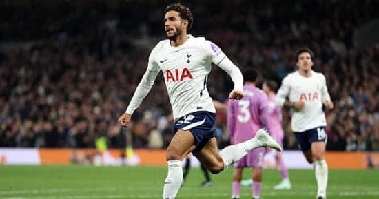 مرموش يركز على فوز توتنهام كأهم من هدفه