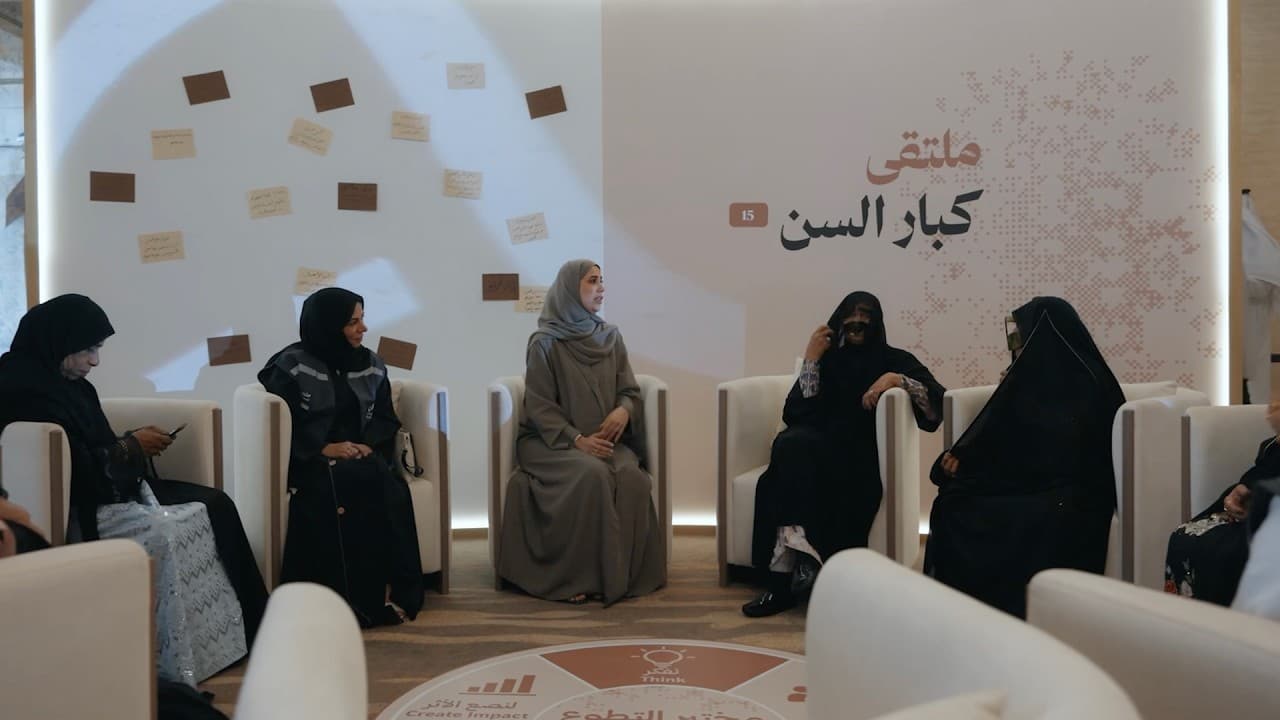 الشارقة تقدم أنوار لنقل خبرات كبار السن للمدارس