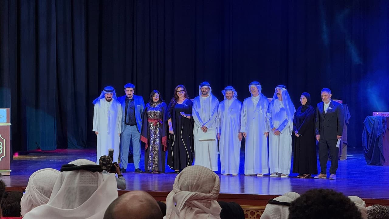 هيثم بن صقر يكرم الفائزين بمهرجان كلباء للمسرحيات