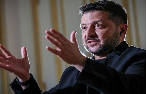 Zelensky: Russian missile hit power plant