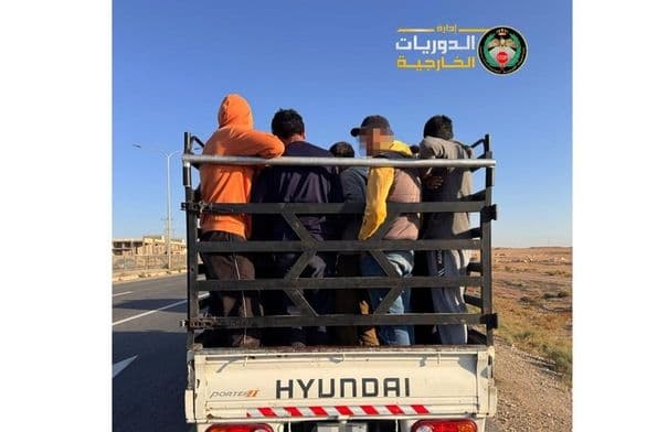 Patrols intervene with passengers in vehicle trunk on Dibba Road