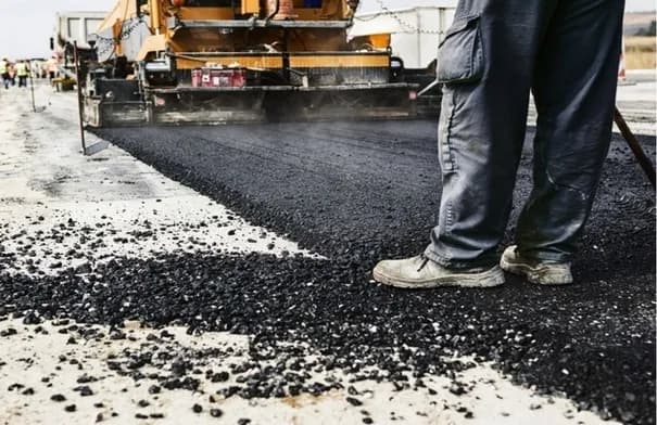 Bab Amman announces 650,000 dinar road tenders