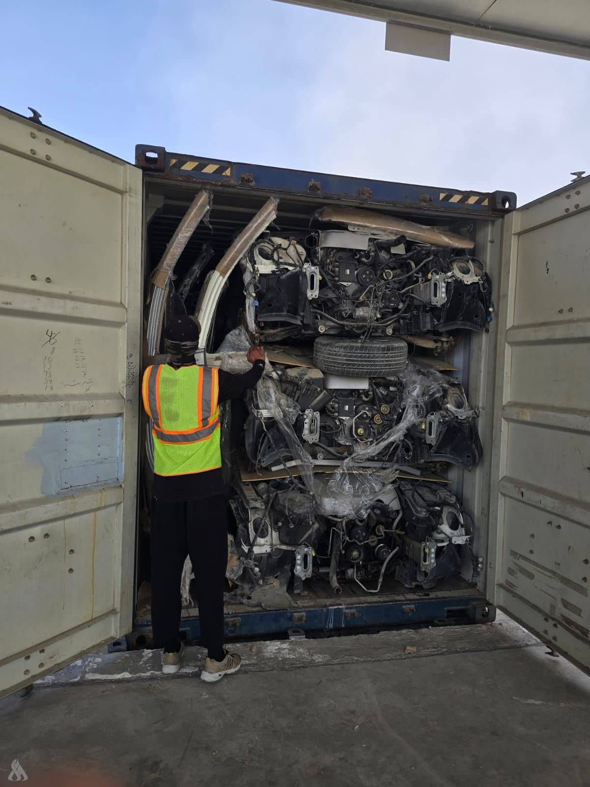Seven trucks seized at Umm Qasr port