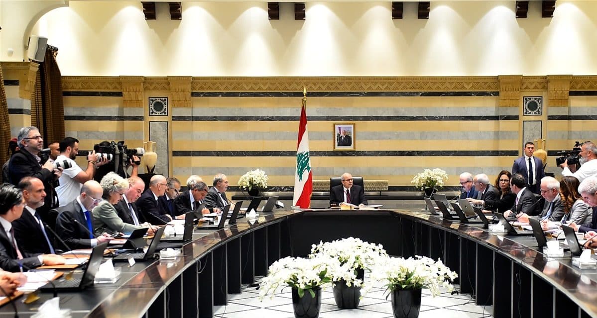 هل يوافق مجلس الوزراء على إحالة ملف المتفجرات للمجلس العدلي