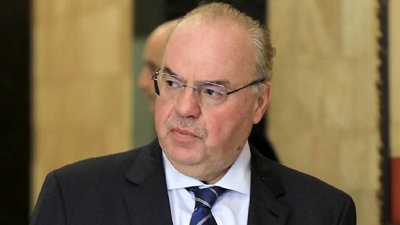 Communications Minister details revenue boost and regional links