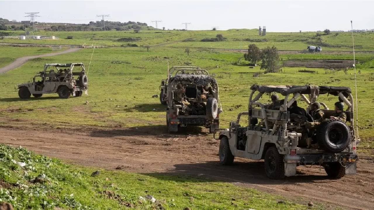 Israel uncovers weapons in Magdal Zoun