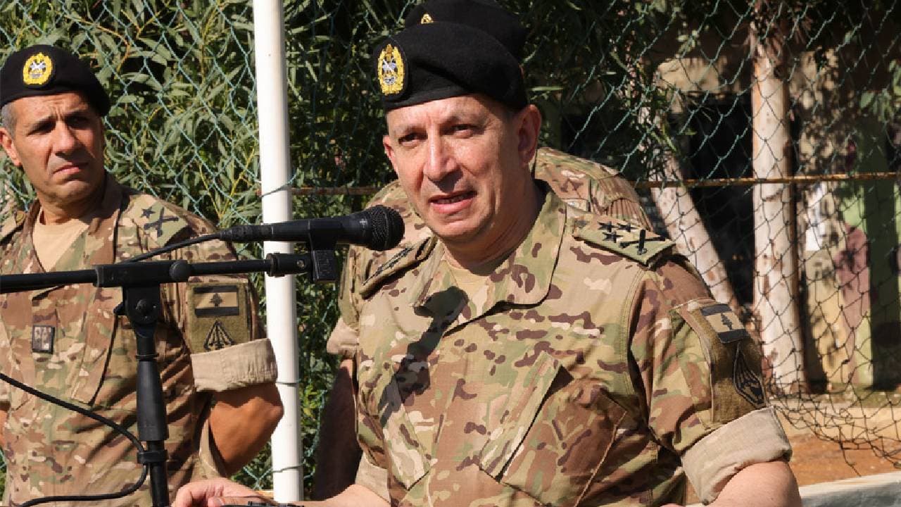 Army Commander Inspects Northern Units