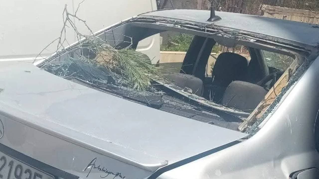 إسرائيل تستهدف سيارة في صربين وت hits 5 لبنانيين