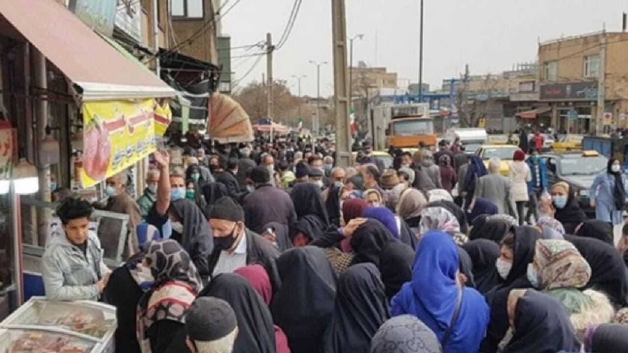 Iran faces rising poverty risk