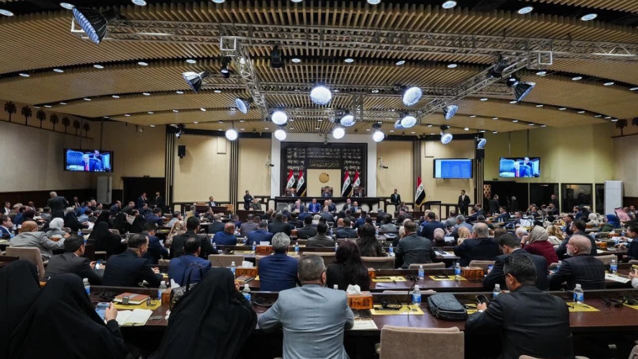 Iraqi protests over dollar hike
