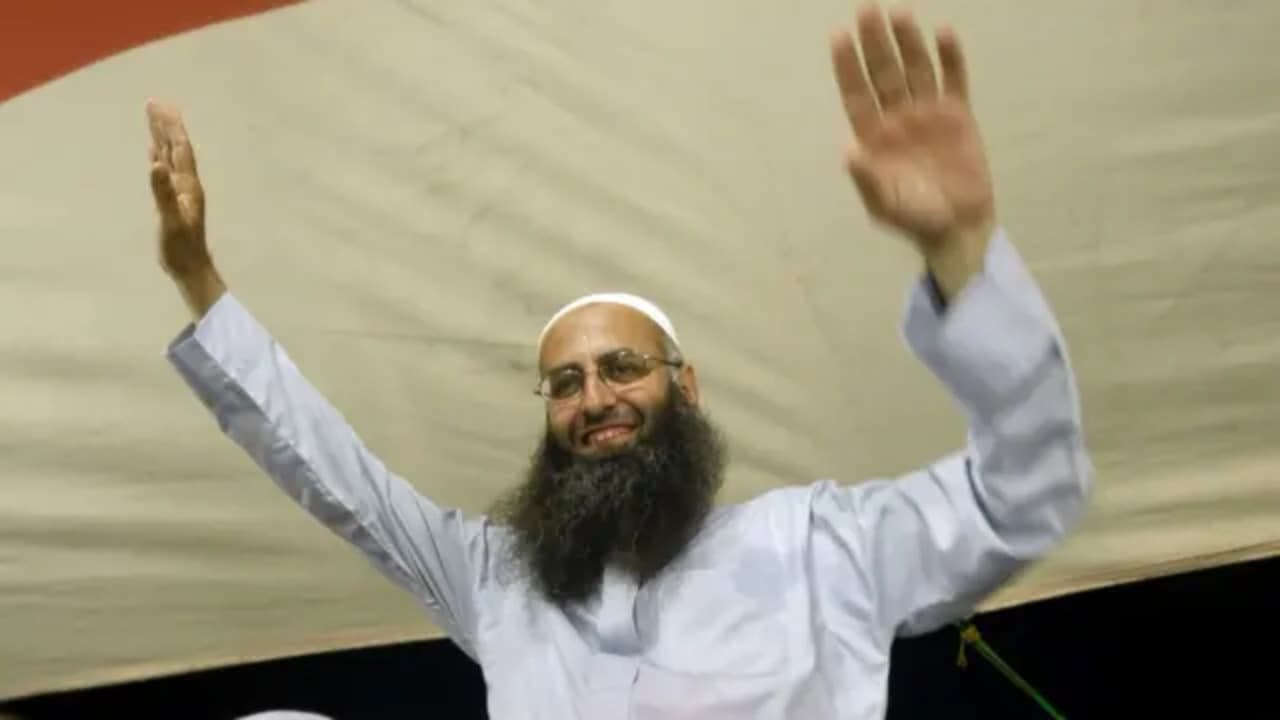 محامٍ جديد للدفاع عن أحمد الأسير