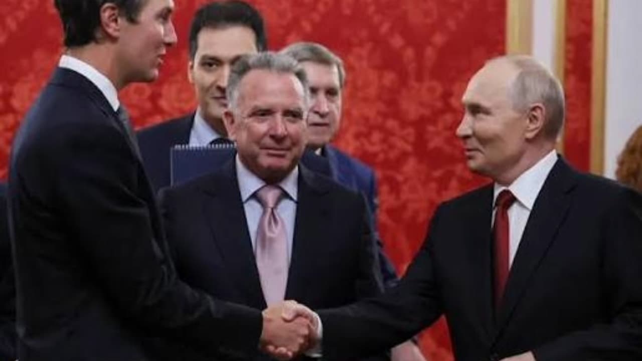 Vytikuf Talks Ukraine Deal with Putin