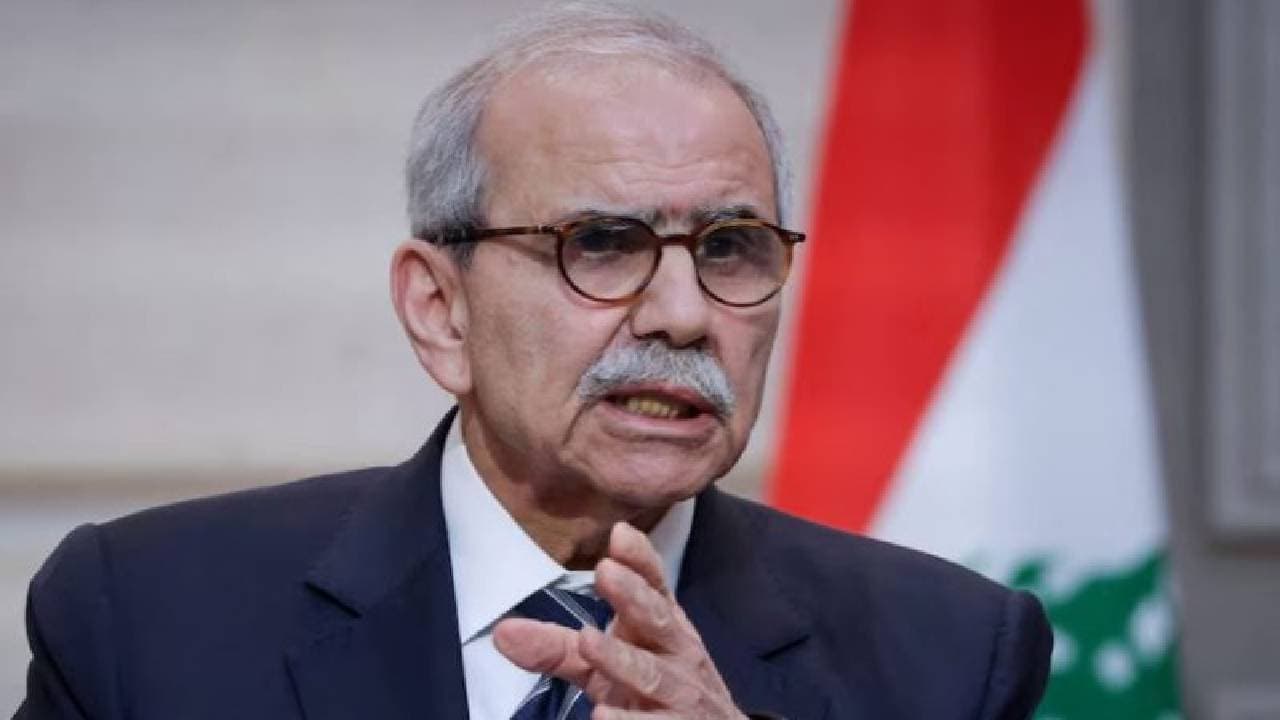 سلام يكشف خطة الكهرباء والنقل لعام 2027