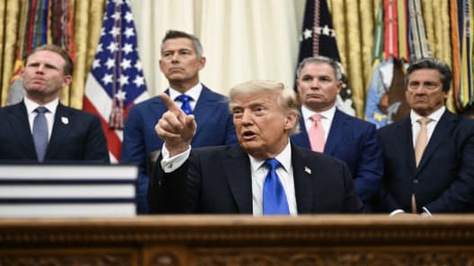 Trump predicts major developments on Iran