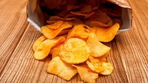 Al-Badour bans chip sales in schools