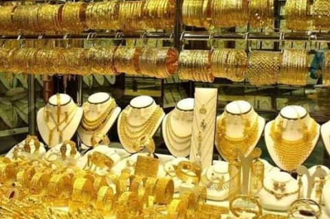 Gold prices reach 85.40 dinars