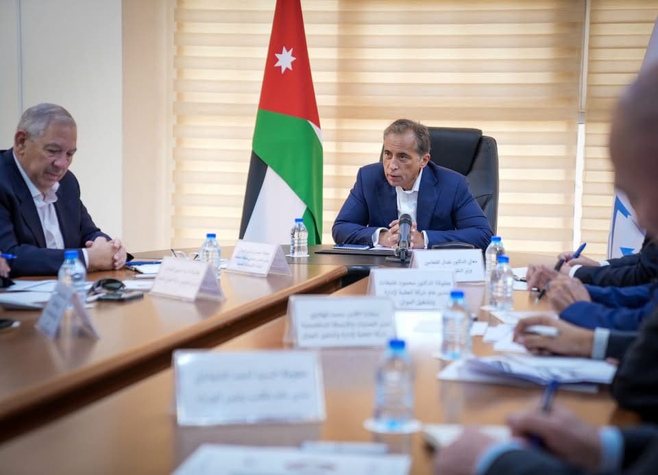 PM reviews Aqaba Ports progress