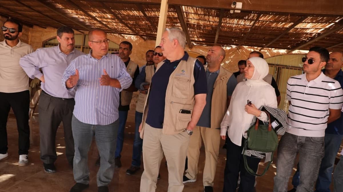 Aqaba Authority reviews camel track development