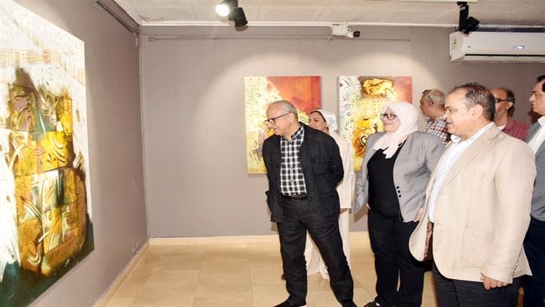 عماد أبو زيد يطلق عرض حضور الأماكن