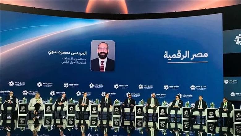 مصر تستثمر 600 مليار جنيه في بنية الاتصالات خلال عقد