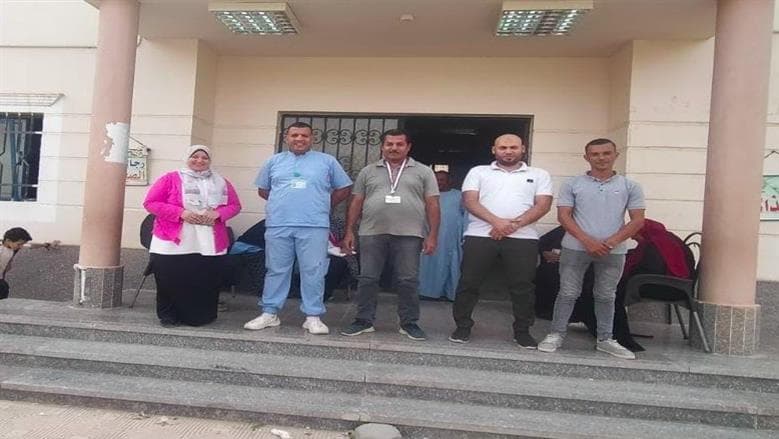 قافلة طبية تقدم خدماتها لمرضى العاشر من رمضان