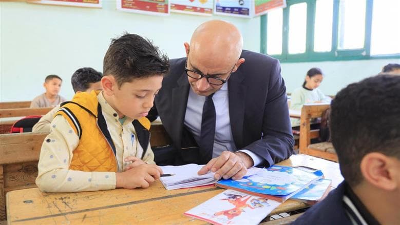 أول امتحان شهري للصفين الأول والثاني