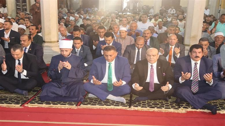 وزير الأوقاف يشارك في احتفالات القليوبية بالعيد القومي