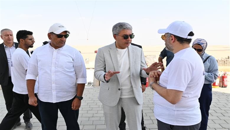 بالون ثابت على ارتفاع 150 متر للزوار