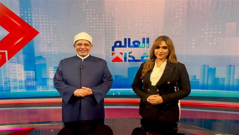 رئيس جامعة الأزهر السابق يثمن تكريم السيسي