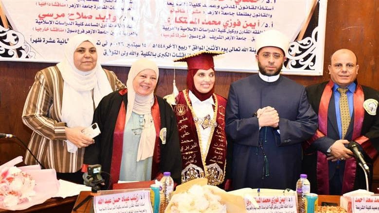 وزير الأوقاف يشارك في مناقشة رسالة ماجستير بجامعة الأزهر