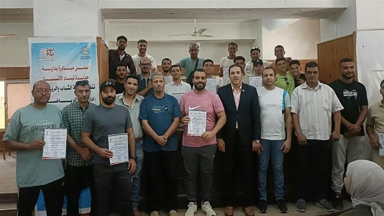 شباب بني سويف ينهي تدريب السلامة في المسابح