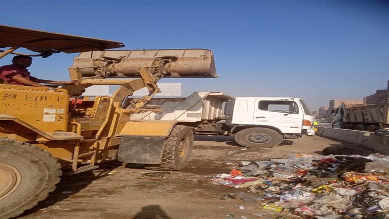 حملات لإزالة الإشغالات وتحسين نظافة الجيزة