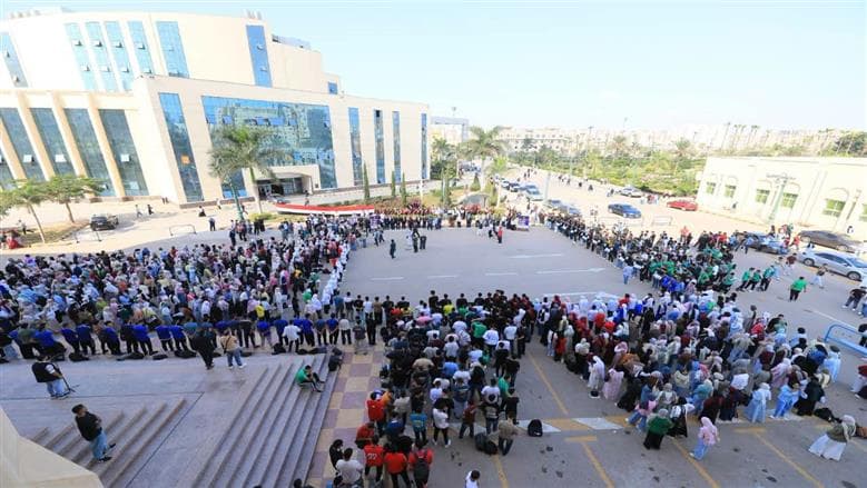 جامعة كفر الشيخ تبدأ العام بأسلوب وطني