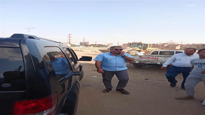 جهود في الجيزة لضبط المقاهي والأسواق